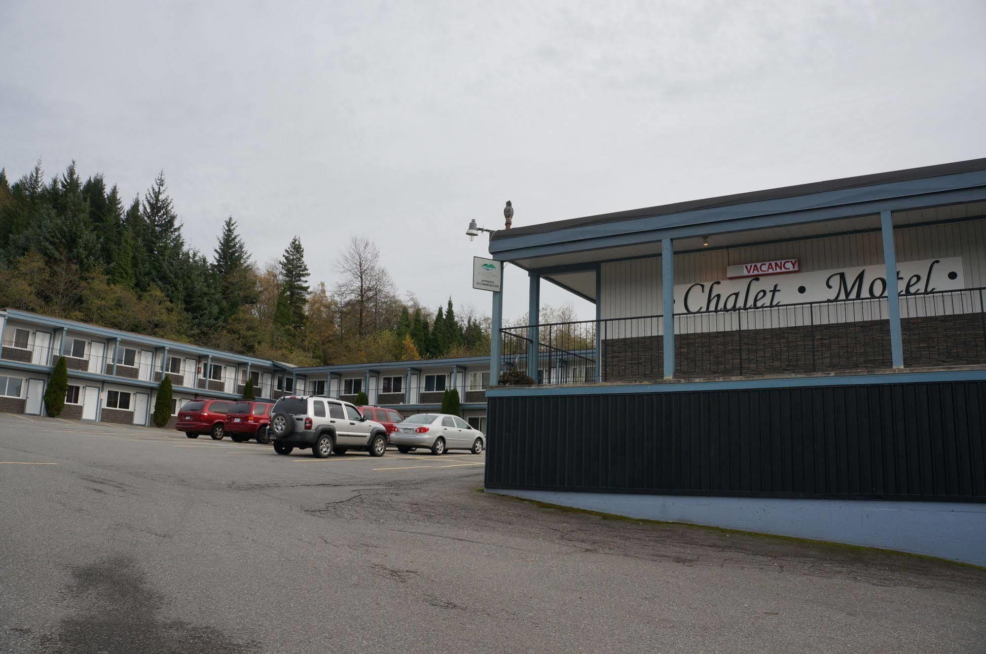Chalet Inn Kitimat Εξωτερικό φωτογραφία