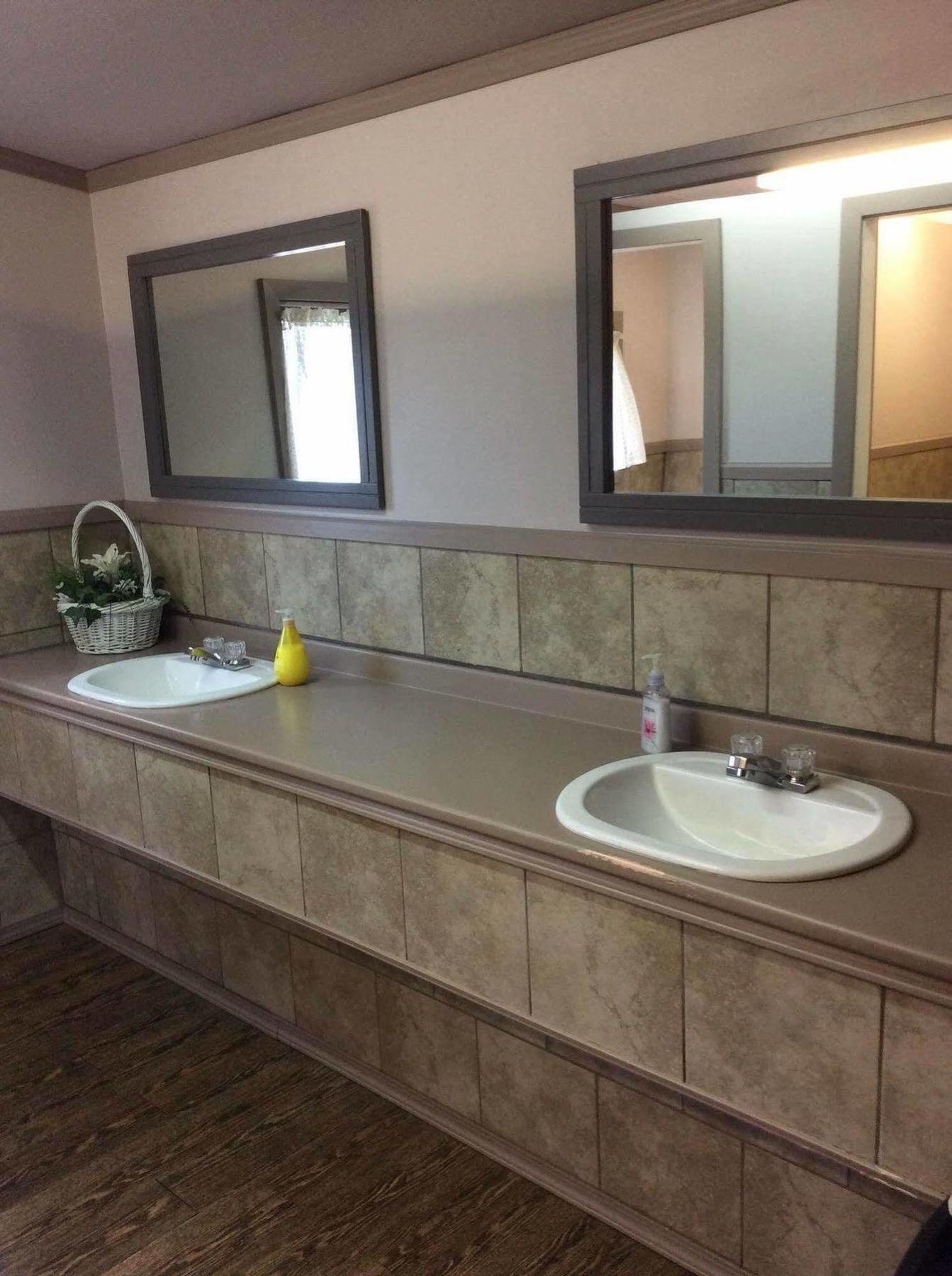 Chalet Inn Kitimat Εξωτερικό φωτογραφία